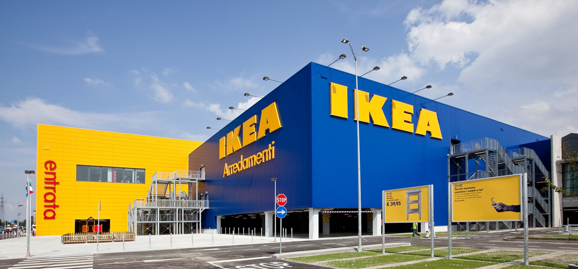 IKEA lên chiến lược sử dụng 100% xe điện để giao hàng 
