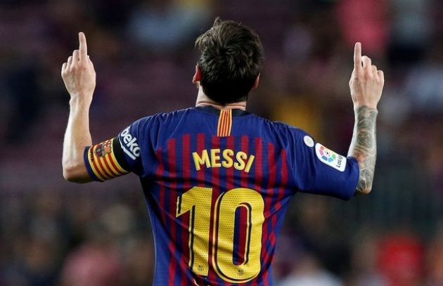 Cuộc sống của cầu thủ giàu nhất thế giới Lionel Messi có gì đặc biệt?